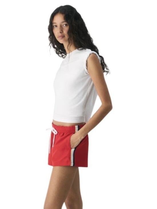 Aritzia Pants - Aritzia Medallion Shorts- L
